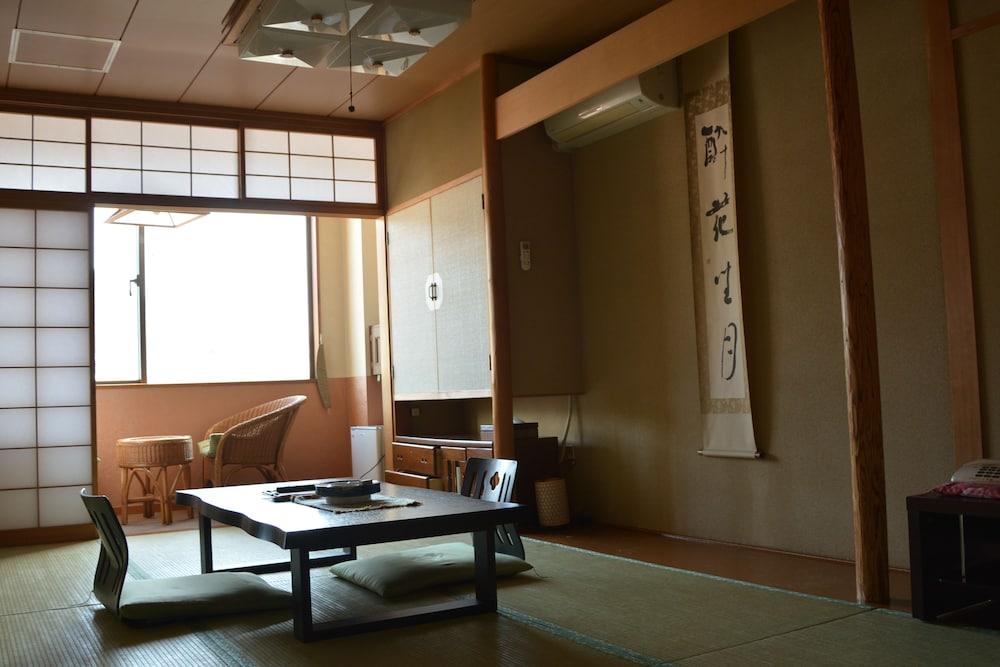 Yadoya Tsubaki Hotel Aomori Bagian luar foto